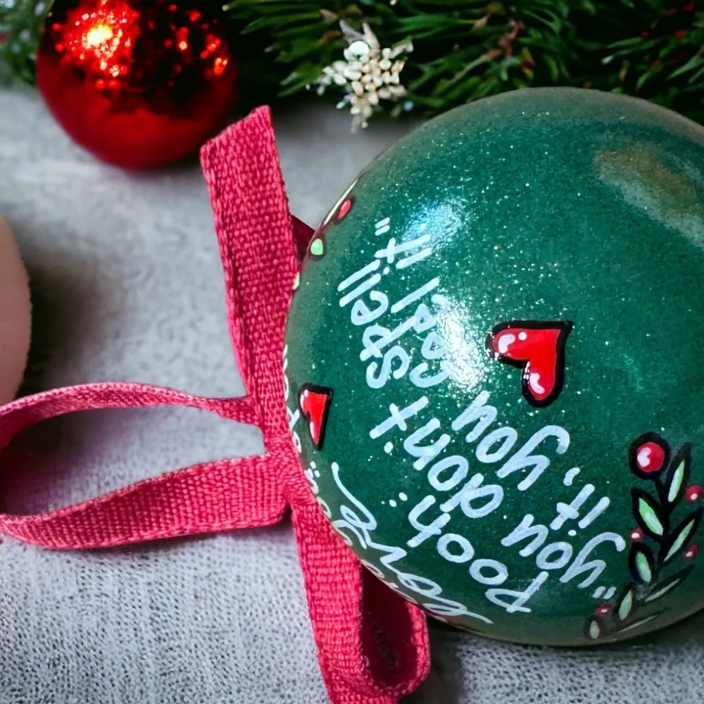 Christmas Ornament: 